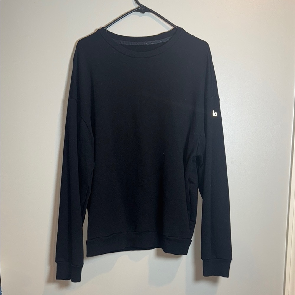 ALO Yoga Men's Classic Black Crewneck Sweater